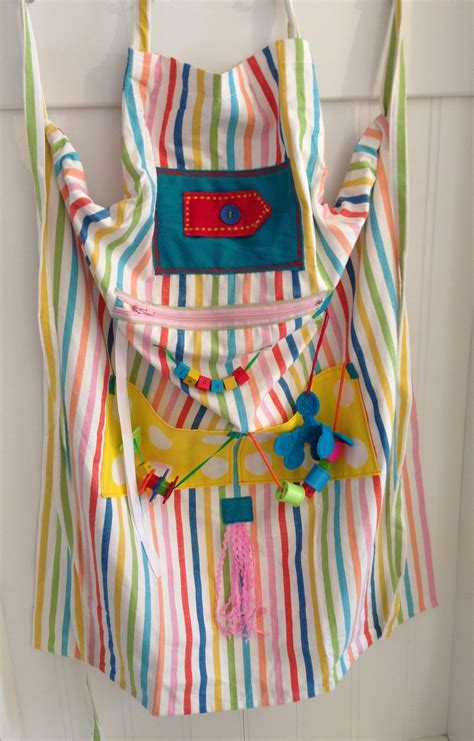 Crafts for seniors can be fun and very beneficial for the elderly, even for those who suffer with alzheimer's and other dementia. Dementia Activity Apron www.byvictoria.co.uk http://www.pinterest.com/hggwinOTS/elderly-with ...