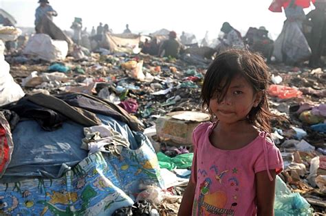 Life On The Garbage Dump Cambodian Childrens Fund