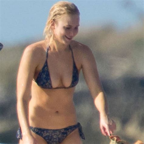 Jennifer Lawrence Hot Bikini Pics Real Leaked Nudes Of Celebrities