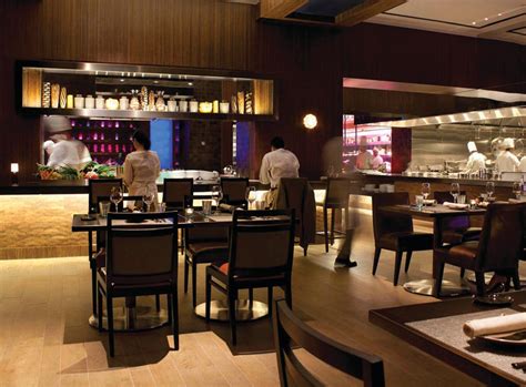 Nusantao Restaurant At Four Seasons Doha Hotels And Resorts Luxury