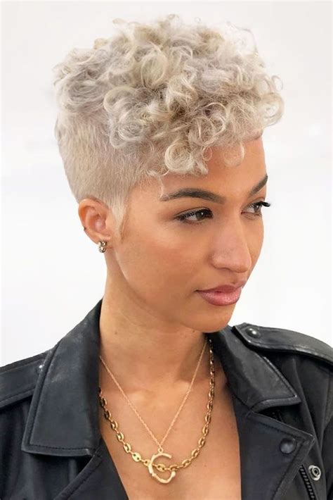 55 Sassy Short Curly Hairstyles To Wear At Any Age Short Curly