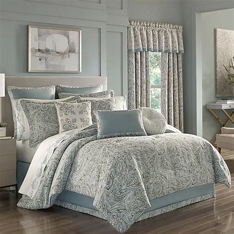 J Queen New York Giovani Comforter Set Bed Bath And Beyond Canada