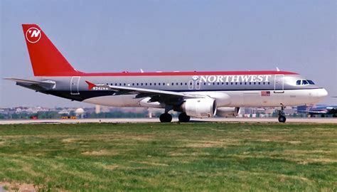 N342nw A320 Northwest Airlines Ronald Reagan Washington N Flickr