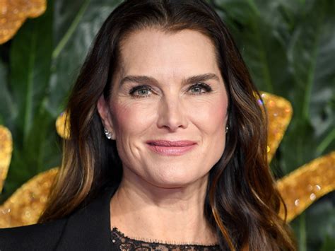Brooke Shields Says This Body Sculpting Treatment Worked On Her Love