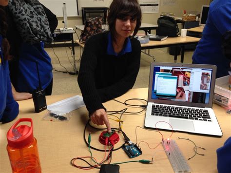 High School Girls Learn To Code Arduino Diy Girls