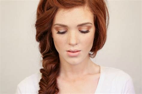 Quick And Easy Hairstyles For Moms Who Are Busy Af
