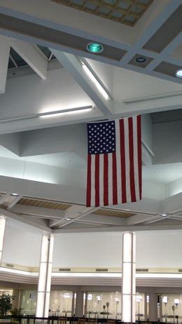 We did not find results for: How to Hang A US Flag Vertically | nice to know ...
