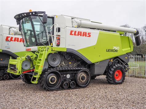 Claas Lexion 700 Series Combines Profi