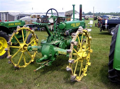 Antique Tractor Parts Love For Products Has Created Niche Market