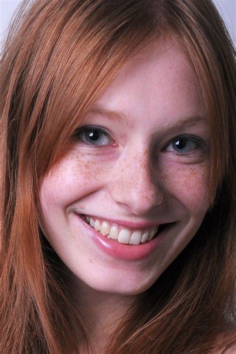 yesgingerfriend “tolle sommersprossen ” beautiful freckles redheads beautiful redhead