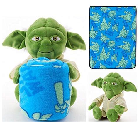 Star Wars Super Plush Cuddle Blanket And Yoda Character Pillow Toy