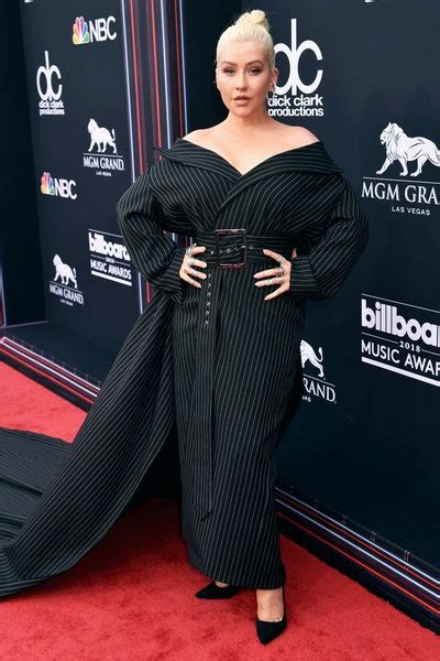 The Must See Looks From The 2018 Billboard Music Awards Vanity Fair