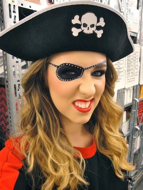 Césped Lavanda Pasillo Disfraz De Pirata Mujer Maquillaje Para Un