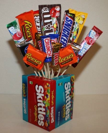 How To Make A Candy Bouquet Candy Bouquet Candy Bouquet Diy Candy