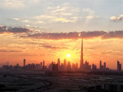 Lookupatthesky Amazing Dubai Skyline Lifestyle Emirates247