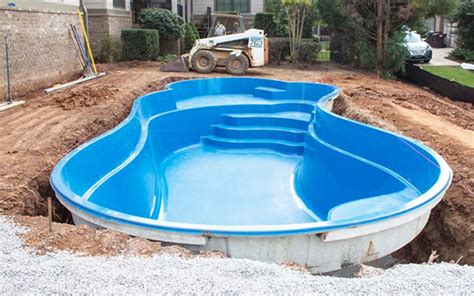 What Is The Best Brand Fiberglass Pool