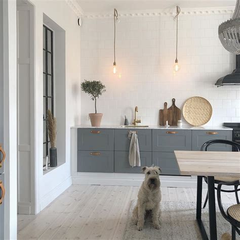 Features of scandinavian furnishing elegantly designed with clean lines and simple color ways, scandinavian furnishing is characterized by sparkling beauty. my scandinavian home: A Beautiful Southern Sweden Home ...