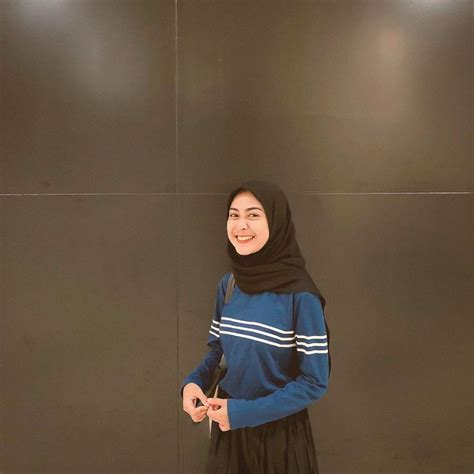 Dianty Annisa Di Instagram My Simplest Outfit Of The Day • Basic T