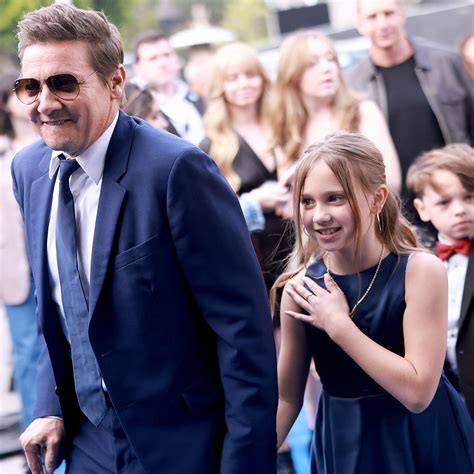 Jeremy Renner Shares How Daughter Ava Inspired His Recovery During Red