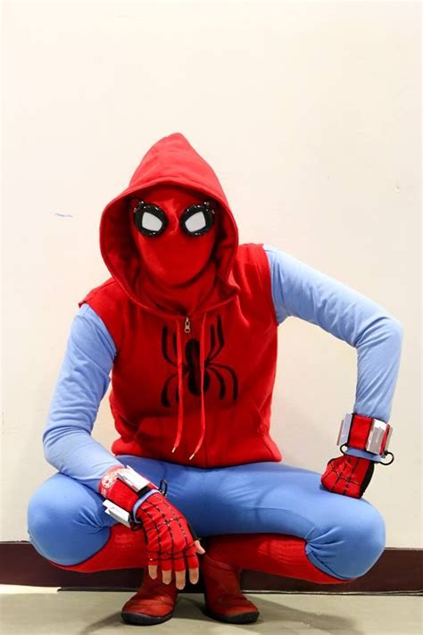 Peter Parkers Homemade Spider Man Suit Costume Spiderman Homecoming