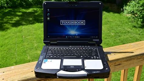 First Look Panasonics New Toughbook 40 Windows 11 Laptop Is So Rugged
