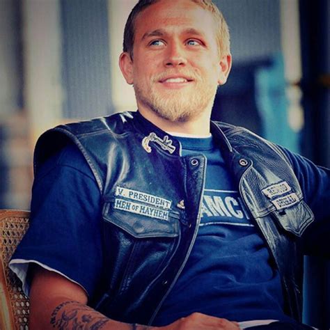 Sons Of Anarchy Charlie Hunnam Girlfriend Charlie Hunnam Soa Sons Of