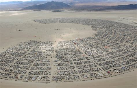 See 70000 People Gather In Nevada Desert For Burning Man 2016 Cbc News