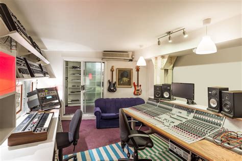 Pin by Timothy Rosenberg on Studios & Gear | Studio, Recording studio ...