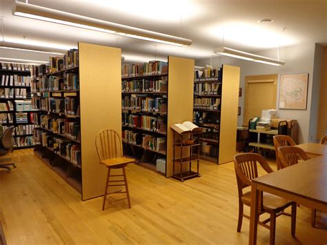 Adirondack Research Library | Kelly Adirondack Center