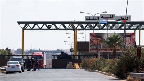 Syria Jordan Reopen Border Crossing Amid Push To Normalize Ties