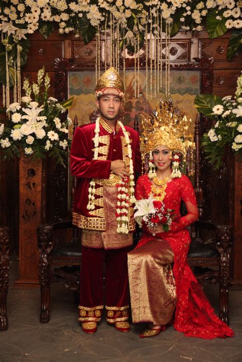 South Sumatera Wedding Culture Traditional Weddings Palembang Sumatra