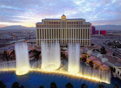 Bellagio Hotel In Las Vegas Offers All Inclusive 101010 Wedding