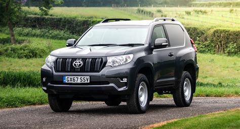 Toyota Land Cruisers New Commercial Version Hits Uk Roads Carscoops