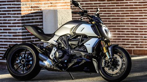New and second/used ducati diavel for sale in the philippines 2021. The Ducati Diavel 1260 S Just Won a Prestigious Design ...