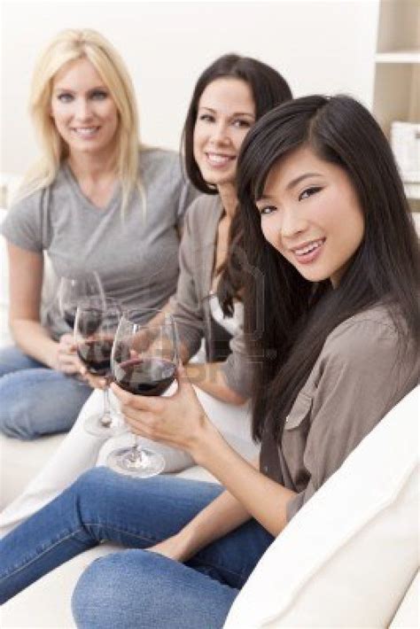 The Best Best Friend Photoshoot Ideas With Alcohol References