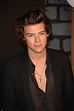 The Beauty Evolution of Harry Styles, From Baby Face to Major Babe ...