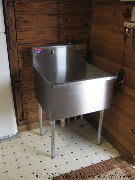 We've taken into consideration the advice and opinions of professionals and heard. Two Men and a Little Farm: UTILITY SINK FOR MUDROOM