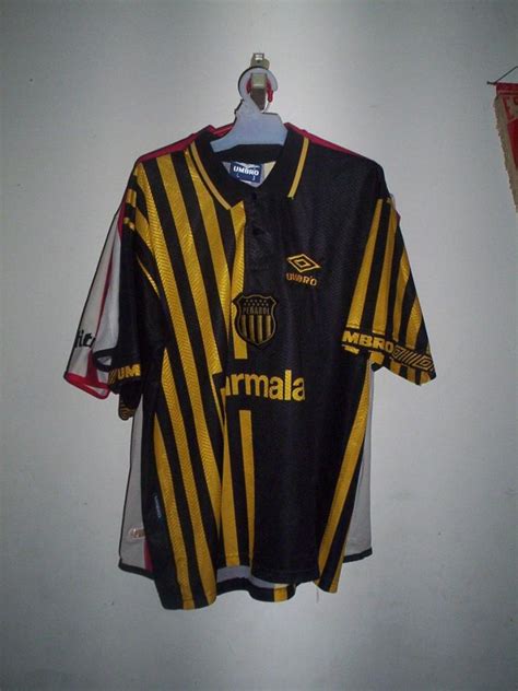 Fc porto v penarol 1987 fifa toyota club world. Penarol Home football shirt 1996.