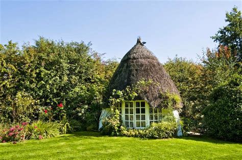 Shedworking Thatched Shed To Rent