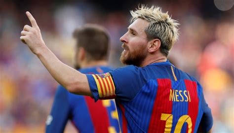 His current barcelona deal earns him around £26.4 million a year after tax. Lionel Messi Net Worth, Assets And Salary | Celebrity Net Worth