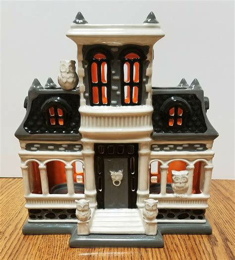 Bath And Body Works 3 Tier Votive Haunted House Luminary Ceramic Mansion