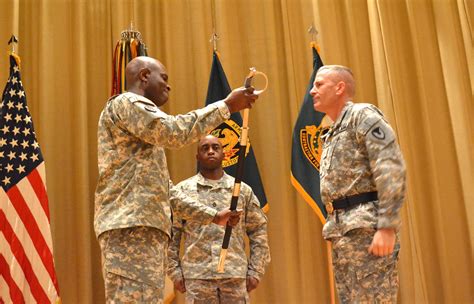 Micc Welcomes Command Sergeant Major Article The United States Army