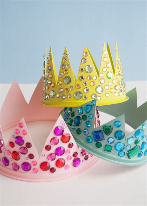 Upcycled Plastic Tub Crowns Handmade Charlotte Crown Crafts Crafts