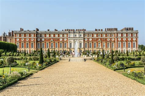 Garden palace events restaurant, кишинёв. Hampton Court Palace And Gardens Tickets