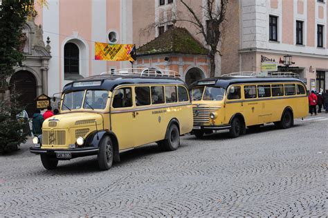 Steyr ist liegt nördlich von schönau. Oldtimer-Postbus - Steyr & Steyr Land