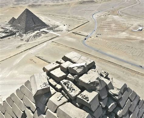 Giza Pyramid From Exactly Above Rpics