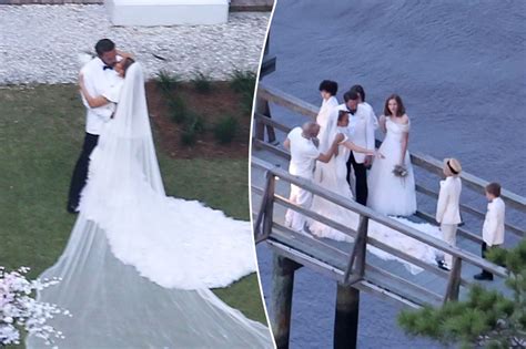 Jennifer Lopez Ben Affleck Wedding See The Moments Photos From The