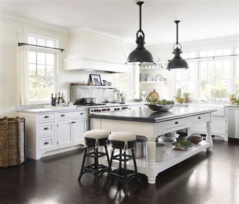 Gorgeous Black White Kitchens On Maison De Cinq In Cottage