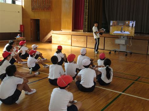 マット運動 向日市立第6向陽小学校