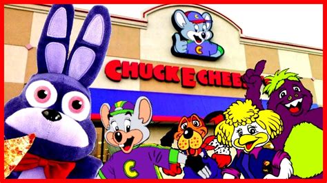 Chuck E Cheese Rock Images And Photos Finder